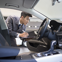 新車整備補助スタッフの求人の詳細