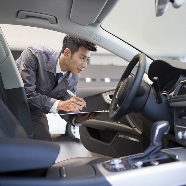 新車整備補助スタッフの求人の詳細